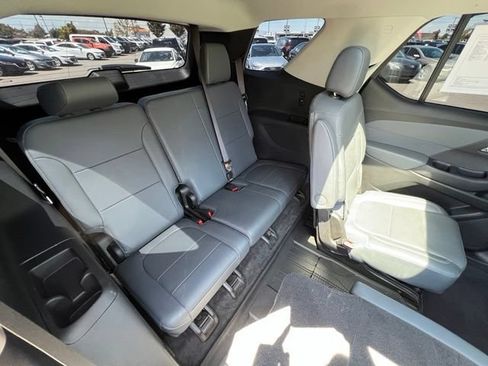 Used 2020 Chevrolet Traverse Premier w/ LPO, Floor Liner Package AWD/4WD image 18
