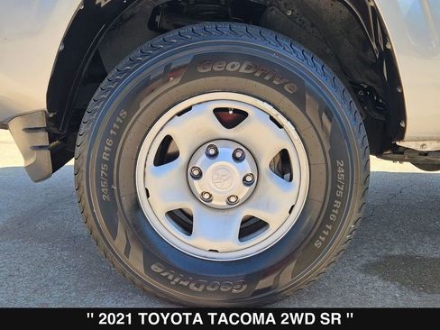 Used 2021 Toyota Tacoma SR w/ SR Convenience Package image 34