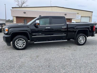 Used 2018 GMC Sierra 2500 Denali w/ Duramax Plus Package