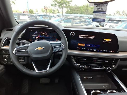 New 2026 Chevrolet Tahoe High Country w/ Sun And Tow Package AWD/4WD image 13