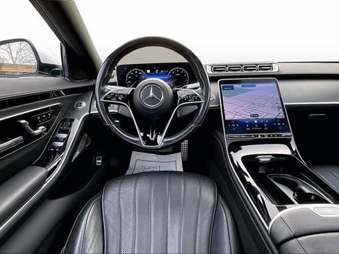 Certified 2022 Mercedes-Benz S 500 4MATIC image 11
