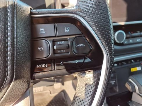 Used 2024 Toyota Tundra Platinum image 12