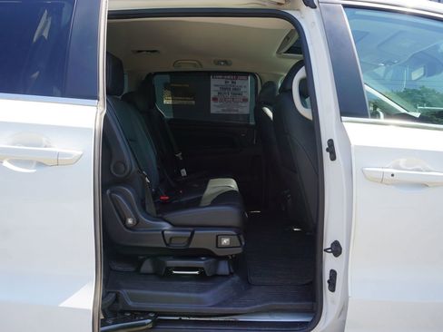 Used 2025 Honda Odyssey EX-L image 22