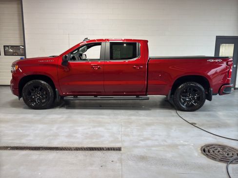 Used 2024 Chevrolet Silverado 1500 RST w/ Max Trailering Package AWD/4WD image 2