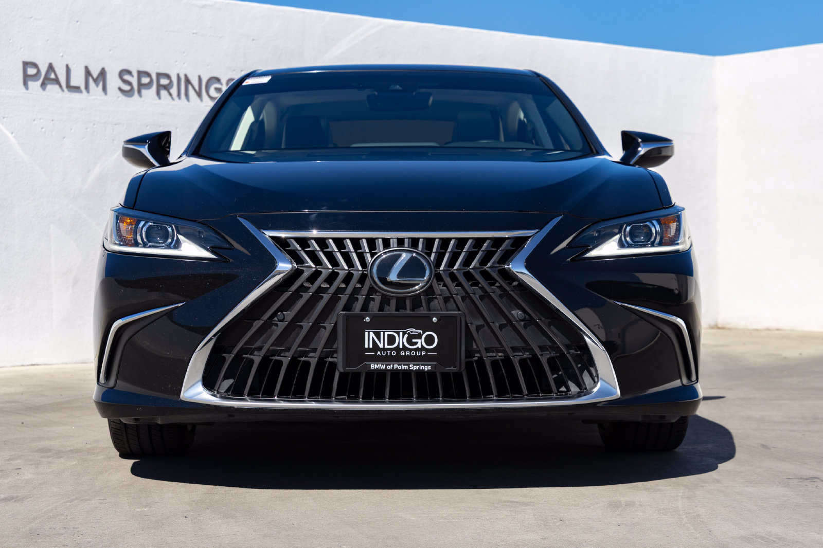 Used 2024 Lexus ES 350 w/ Premium Package FWD image 4