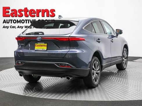 Used 2024 Toyota Venza LE image 5