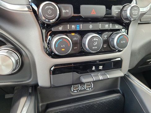 Used 2024 RAM 1500 Laramie image 21