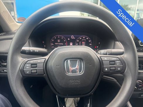 Used 2024 Honda Accord EX image 11