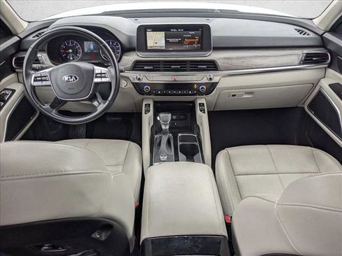 Used 2020 Kia Telluride EX image 14