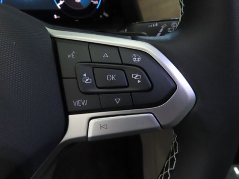 New 2026 Volkswagen Atlas SE image 14