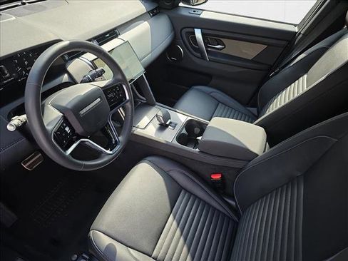 Certified 2024 Land Rover Discovery Sport Dynamic SE image 16