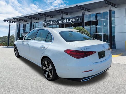 Used 2025 Mercedes-Benz C 300 Sedan image 6