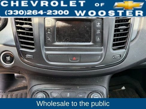 Used 2015 Chrysler 200 S image 12