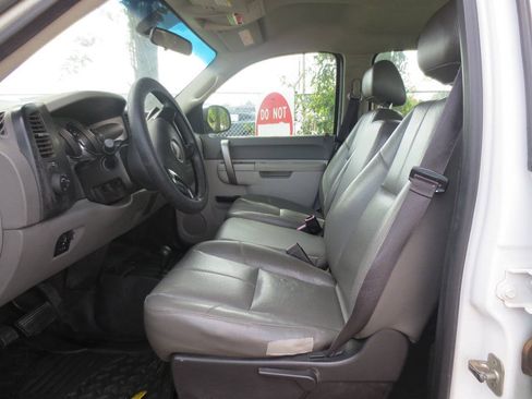 Used 2014 GMC Sierra 2500 W/T AWD/4WD image 7