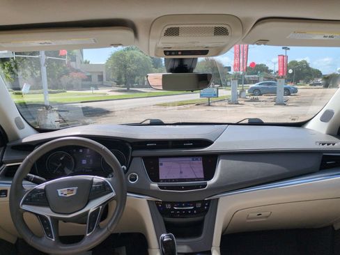 Used 2021 Cadillac XT5 Premium Luxury AWD/4WD image 30