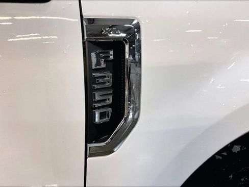 Used 2019 Ford F350 XL w/ Power Equipment Group image 23