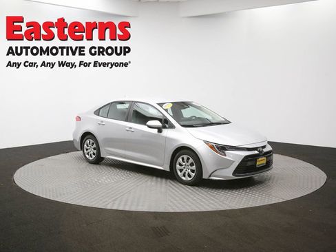 Used 2023 Toyota Corolla LE image 46