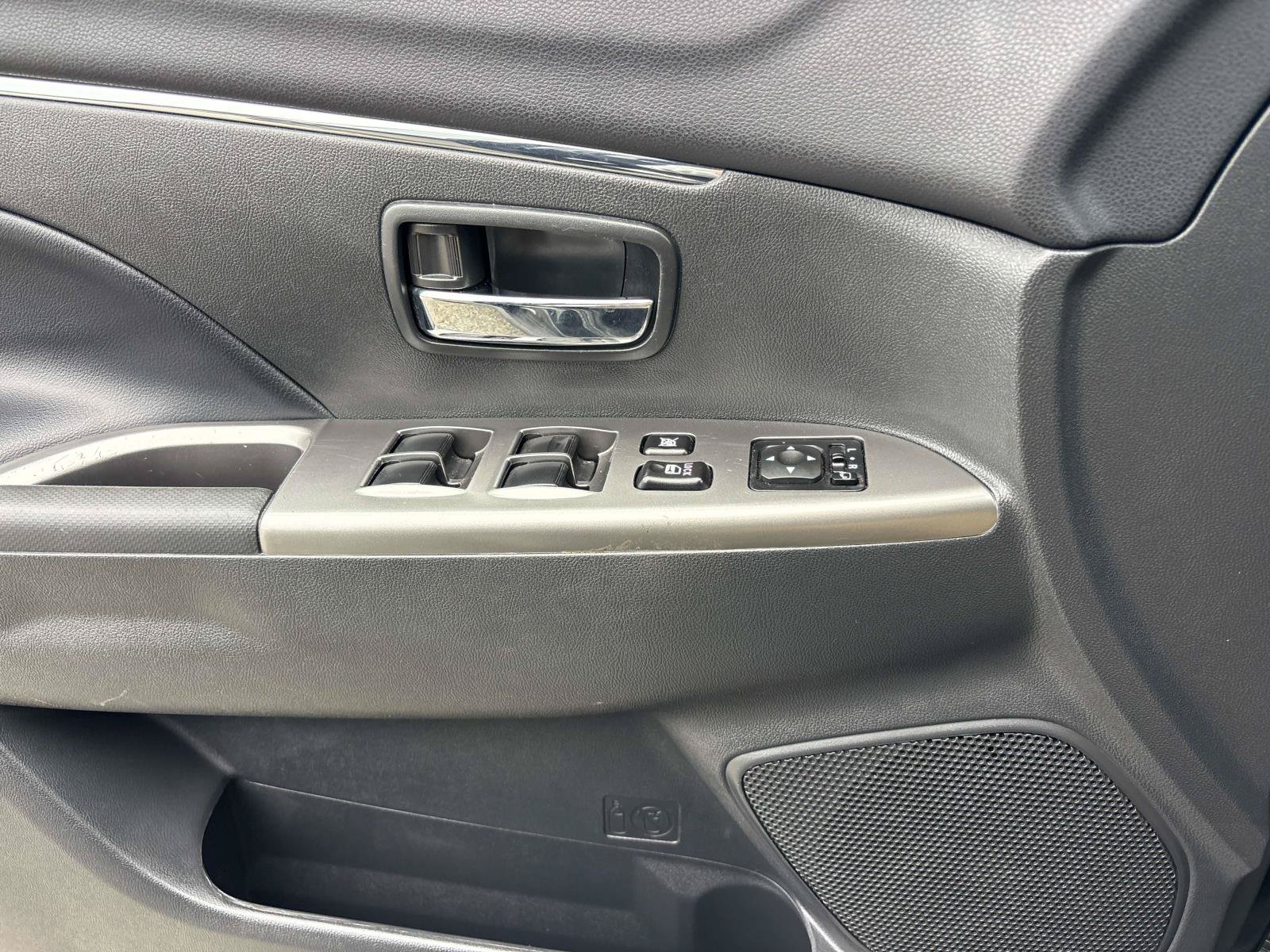 Used 2024 Mitsubishi Outlander Sport AWD image 18