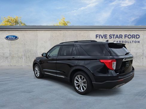 Used 2020 Ford Explorer XLT w/ Equipment Group 202A image 6