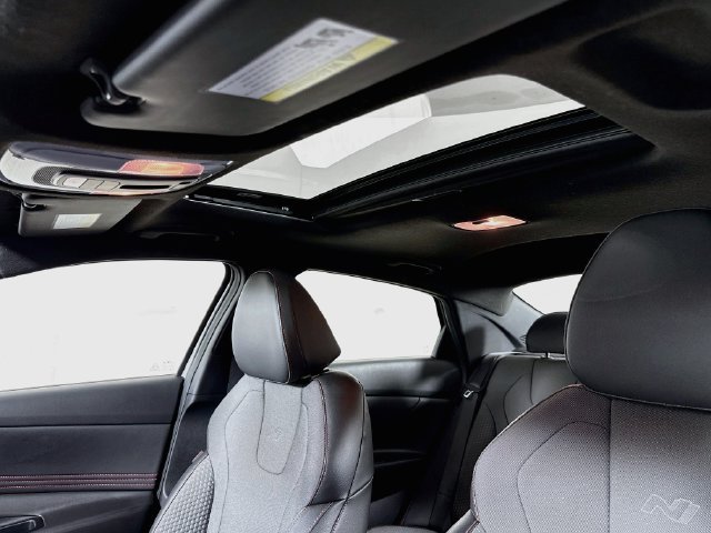 Certified 2024 Hyundai Elantra N Line FWD image 25