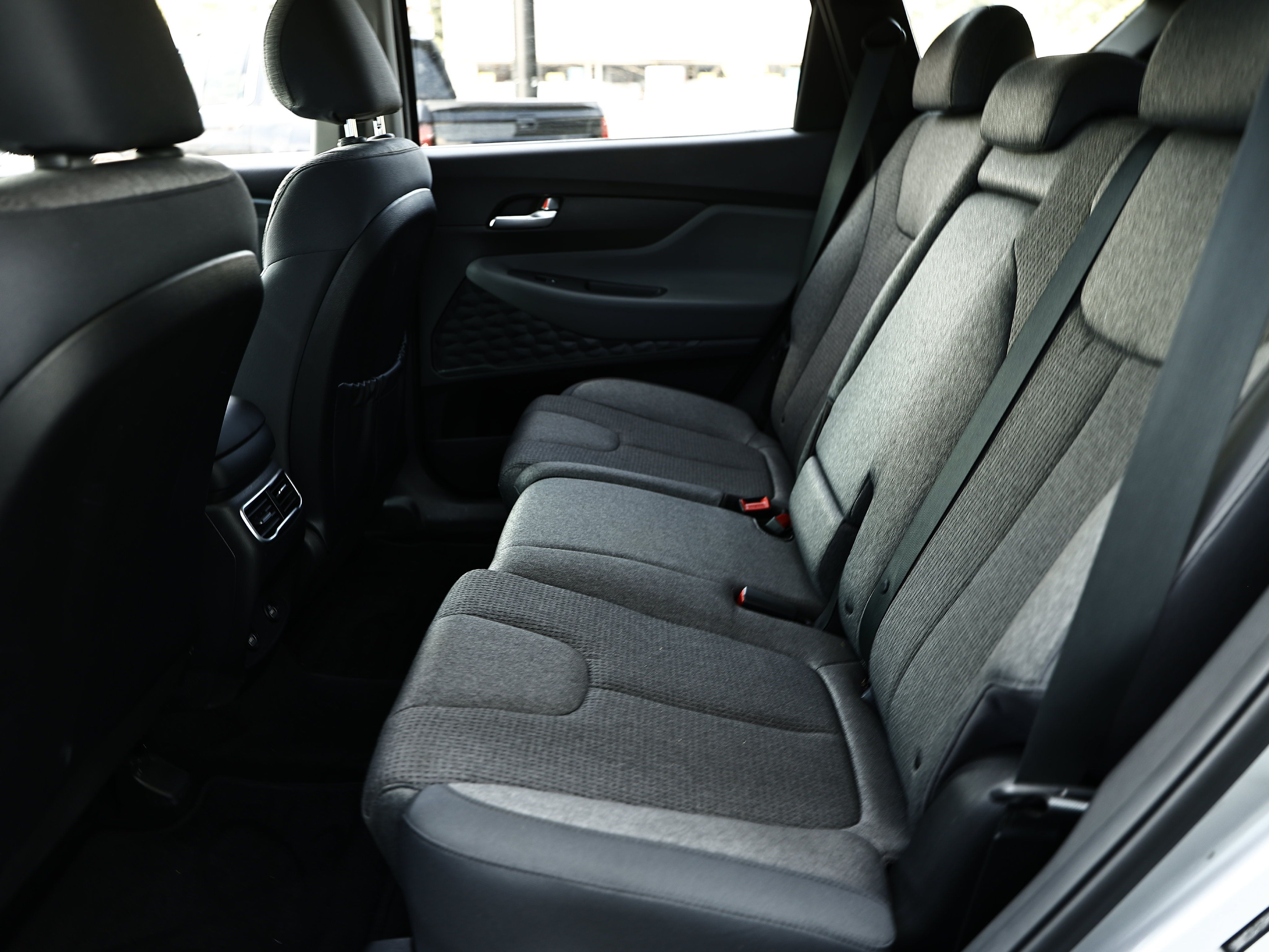 Used 2023 Hyundai Santa Fe SE AWD/4WD image 25