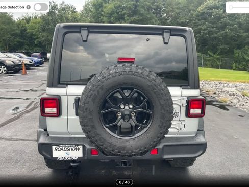Used 2024 Jeep Wrangler Unlimited Sport AWD/4WD image 7