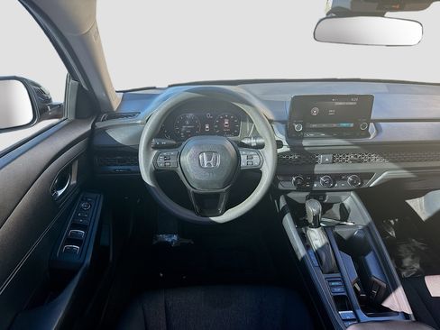 Certified 2023 Honda Accord LX image 20