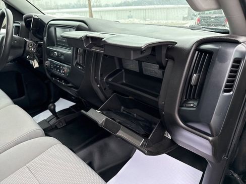 Used 2018 Chevrolet Silverado 1500 W/T image 40