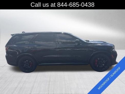 Used 2021 Dodge Durango SRT Hellcat w/ Technology Group AWD/4WD image 4