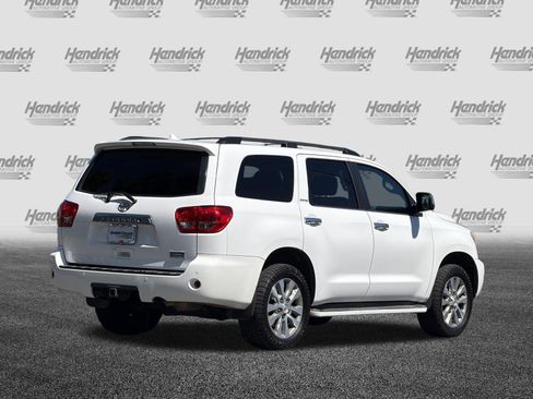 Used 2014 Toyota Sequoia Limited AWD/4WD image 5
