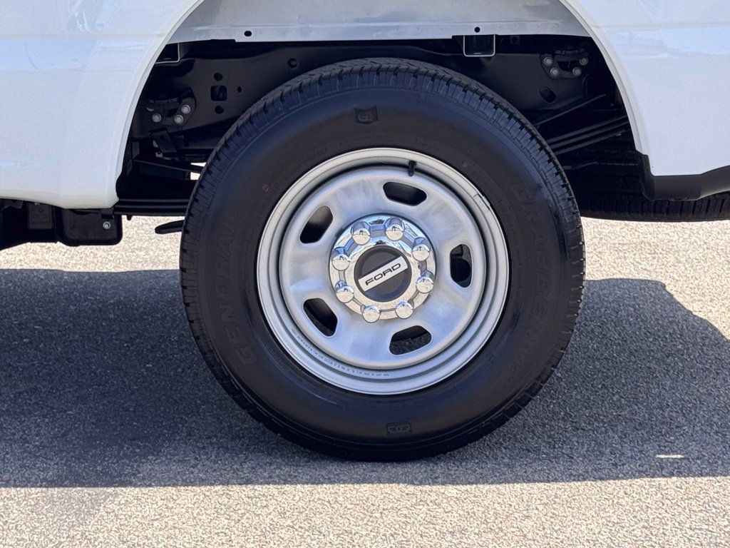 Used 2024 Ford F350 XL w/ XL Chrome Package RWD image 14