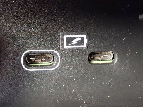 New 2026 Volvo XC40 B5 Plus w/ Protection Package Premier image 18