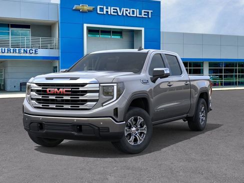 New 2026 GMC Sierra 1500 SLE image 6