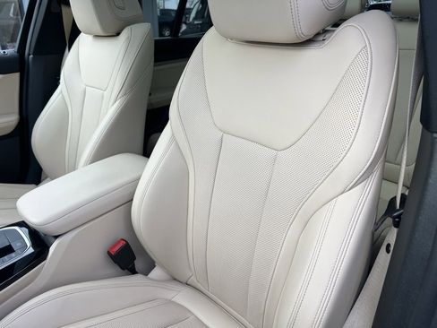 Used 2022 BMW X3 xDrive30i w/ Premium Package 2 (ZPA) image 16