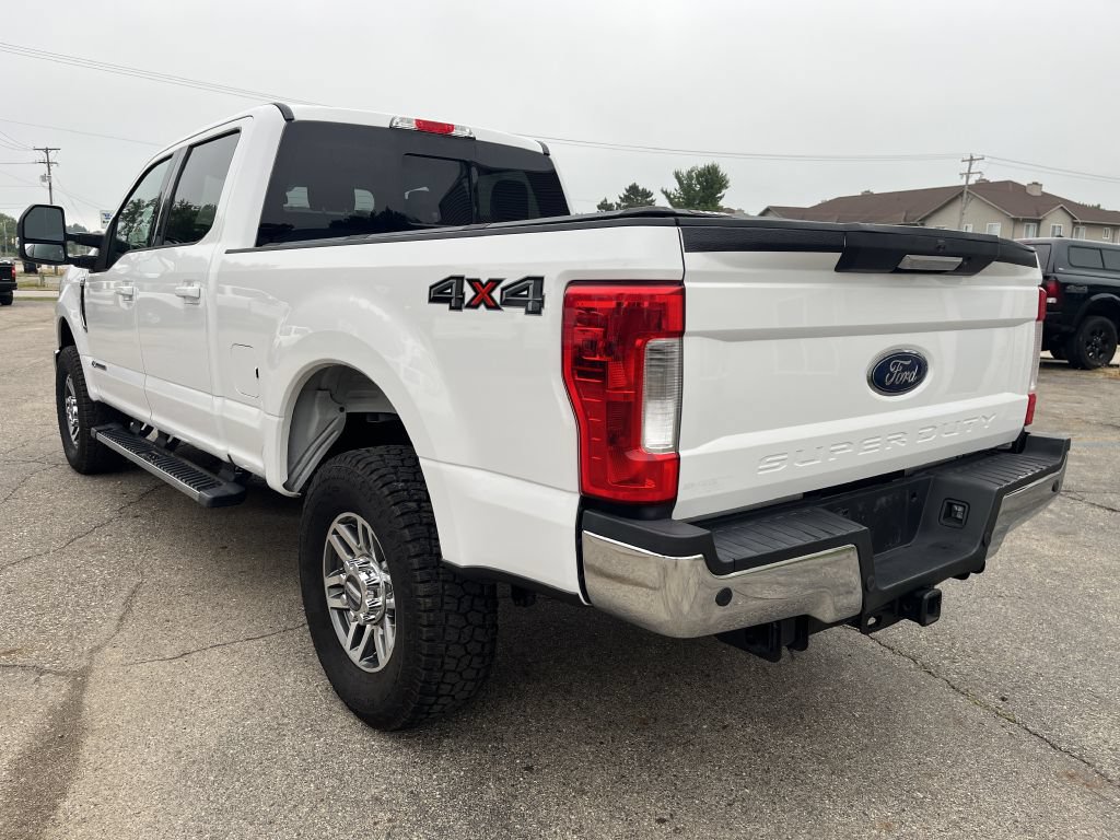 Used 2019 Ford F250 Lariat w/ Lariat Value Package AWD/4WD image 9