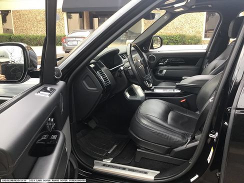Used 2019 Land Rover Range Rover Supercharged AWD/4WD image 8