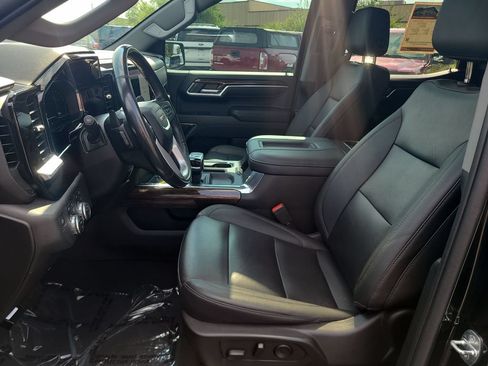 Used 2022 GMC Sierra 1500 Elevation w/ Elevation Premium Package AWD/4WD image 26