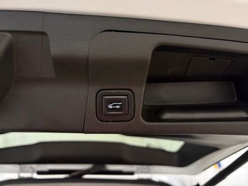 Used 2022 GMC Acadia AT4 w/ GMC Pro Grade Package AWD/4WD image 11