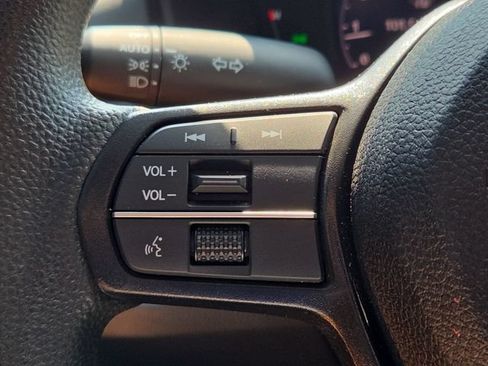 Used 2023 Honda Accord LX image 22