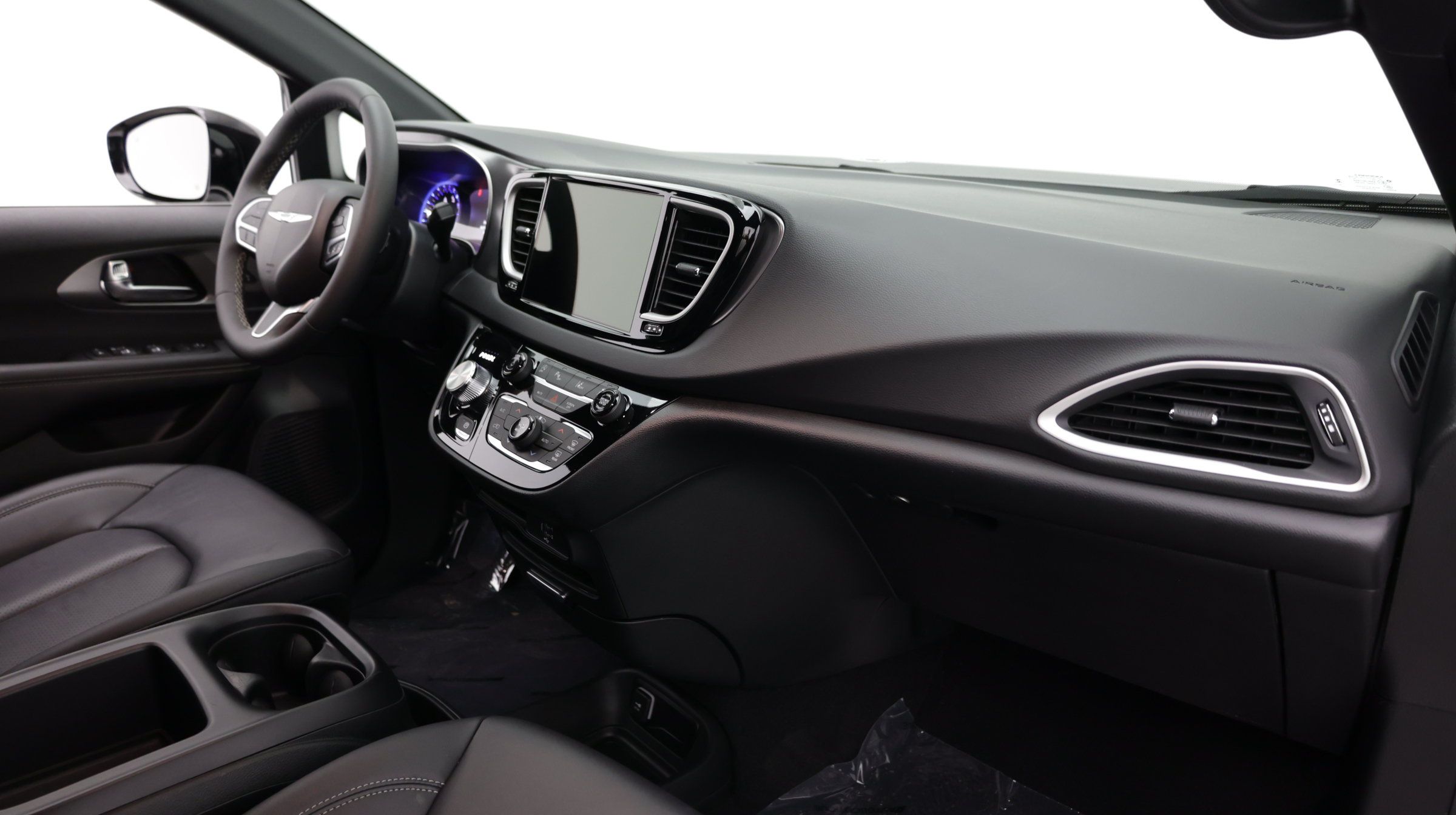 Used 2026 Chrysler Pacifica Select FWD image 40