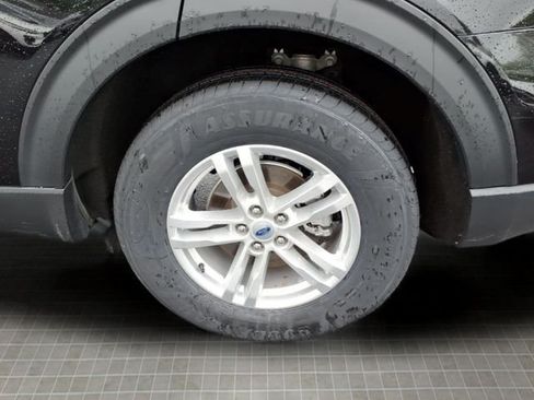 Used 2023 Ford Explorer XLT w/ Class IV Trailer Tow Package AWD/4WD image 13