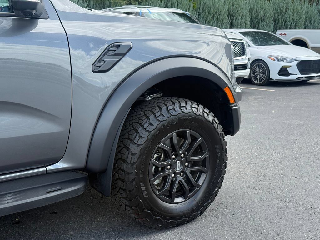 Used 2025 Ford Ranger Raptor AWD/4WD image 6