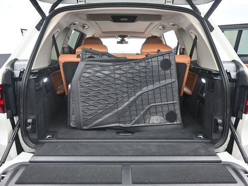 Certified 2022 BMW X7 xDrive40i w/ Premium Package image 29