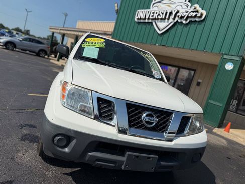 Used 2016 Nissan Frontier S RWD image 9