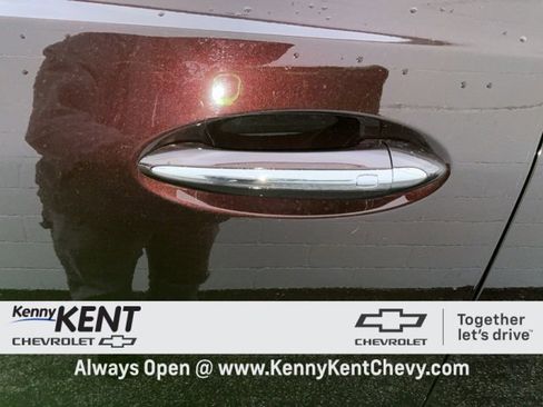 Certified 2023 Buick Enclave Avenir w/ Avenir Technology Package image 25