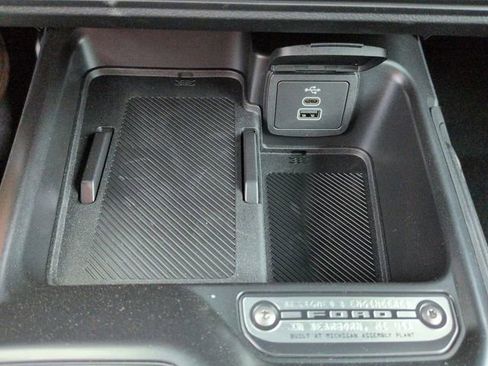 New 2026 Ford Bronco Outer Banks AWD/4WD image 23