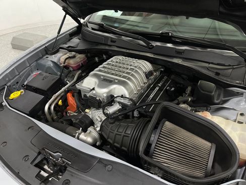 Used 2022 Dodge Charger SRT Hellcat w/ Harman/Kardon Audio Group image 28
