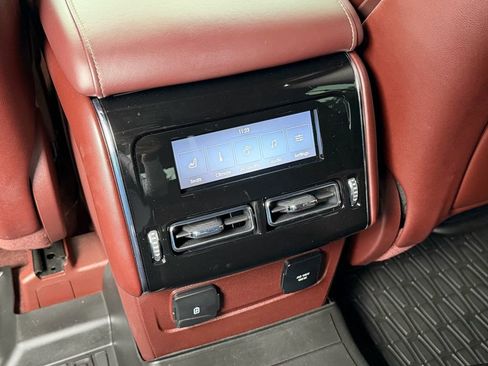 Used 2023 Lincoln Aviator Black Label w/ Jet Package AWD/4WD image 16