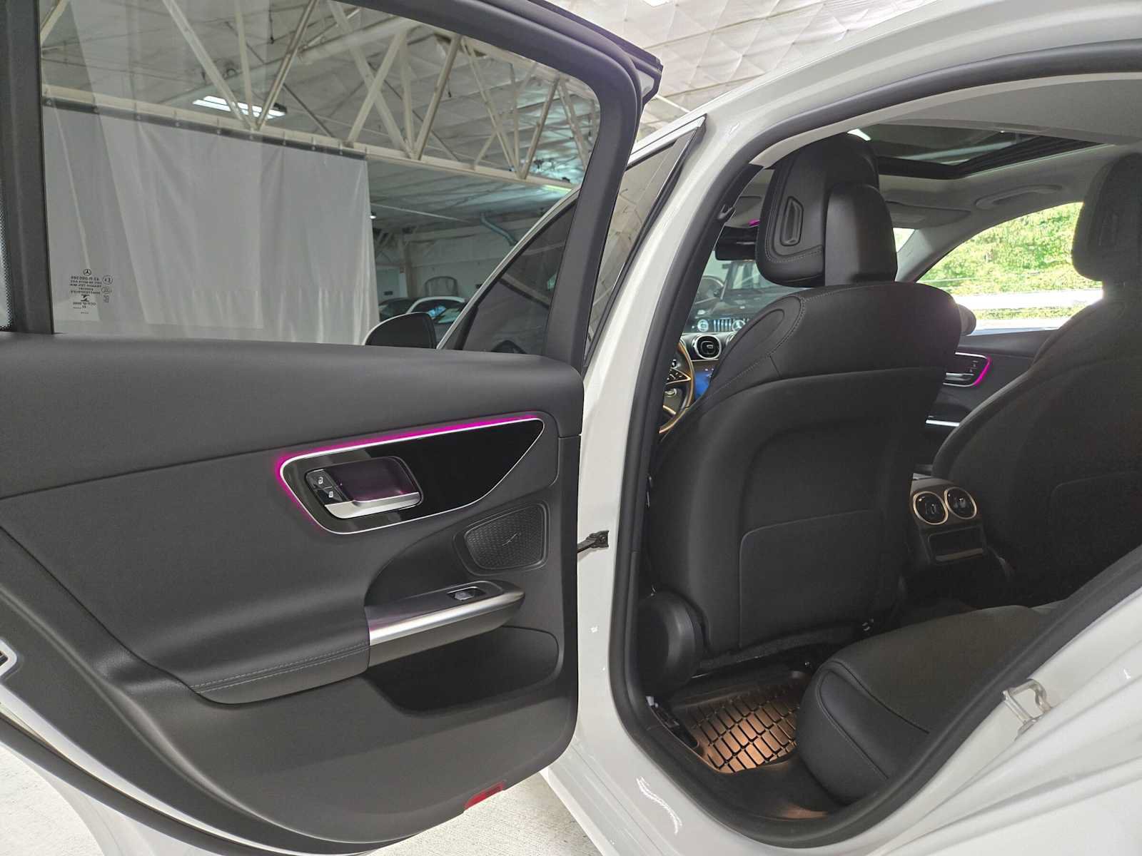 Used 2023 Mercedes-Benz C 300 4MATIC Sedan image 15