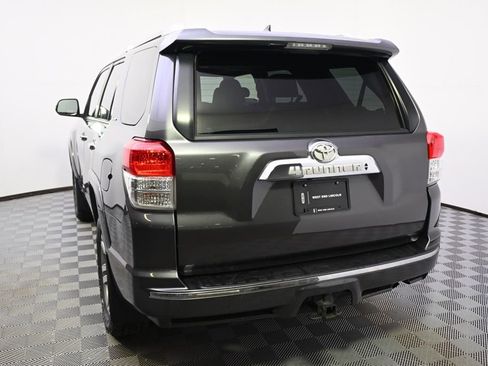 Used 2013 Toyota 4Runner Limited image 4